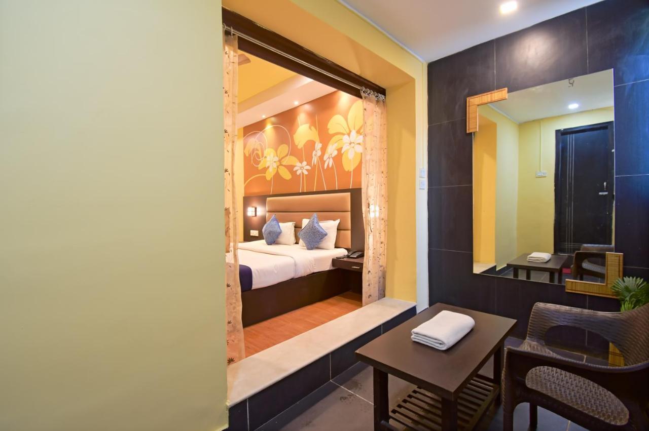 כלכותה Hotel Jingle Inn מראה חיצוני תמונה